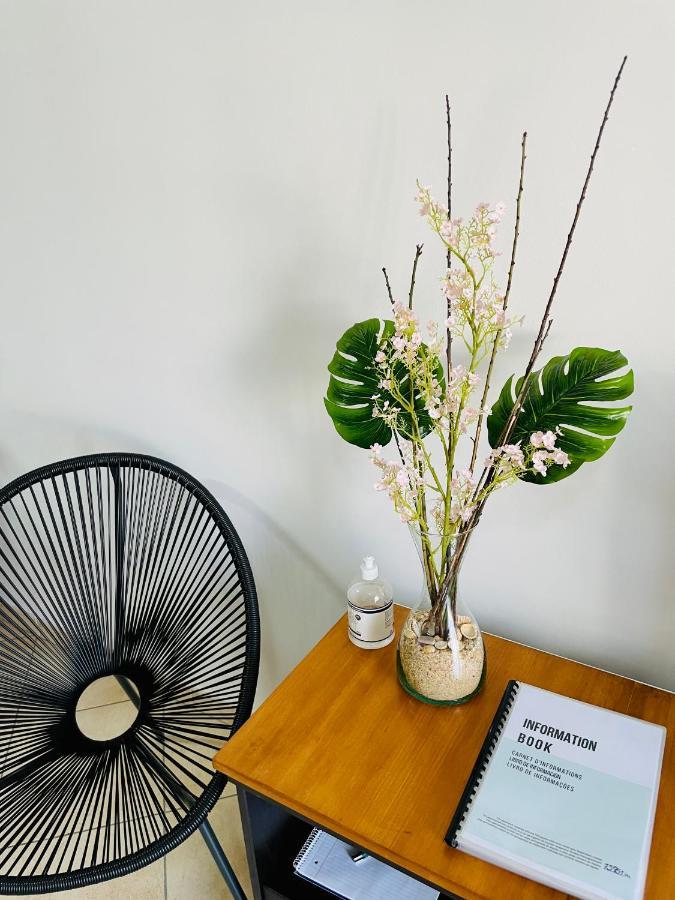 Seashell Oura Apartment